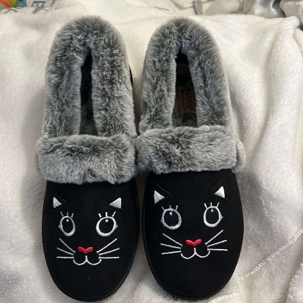 Black Kitty Kat BOBS by Sketchers slippers